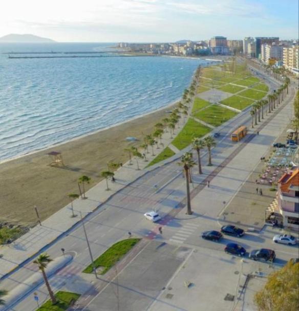 Luxury Appartament Lungomare Vlorë Eksteriør bilde