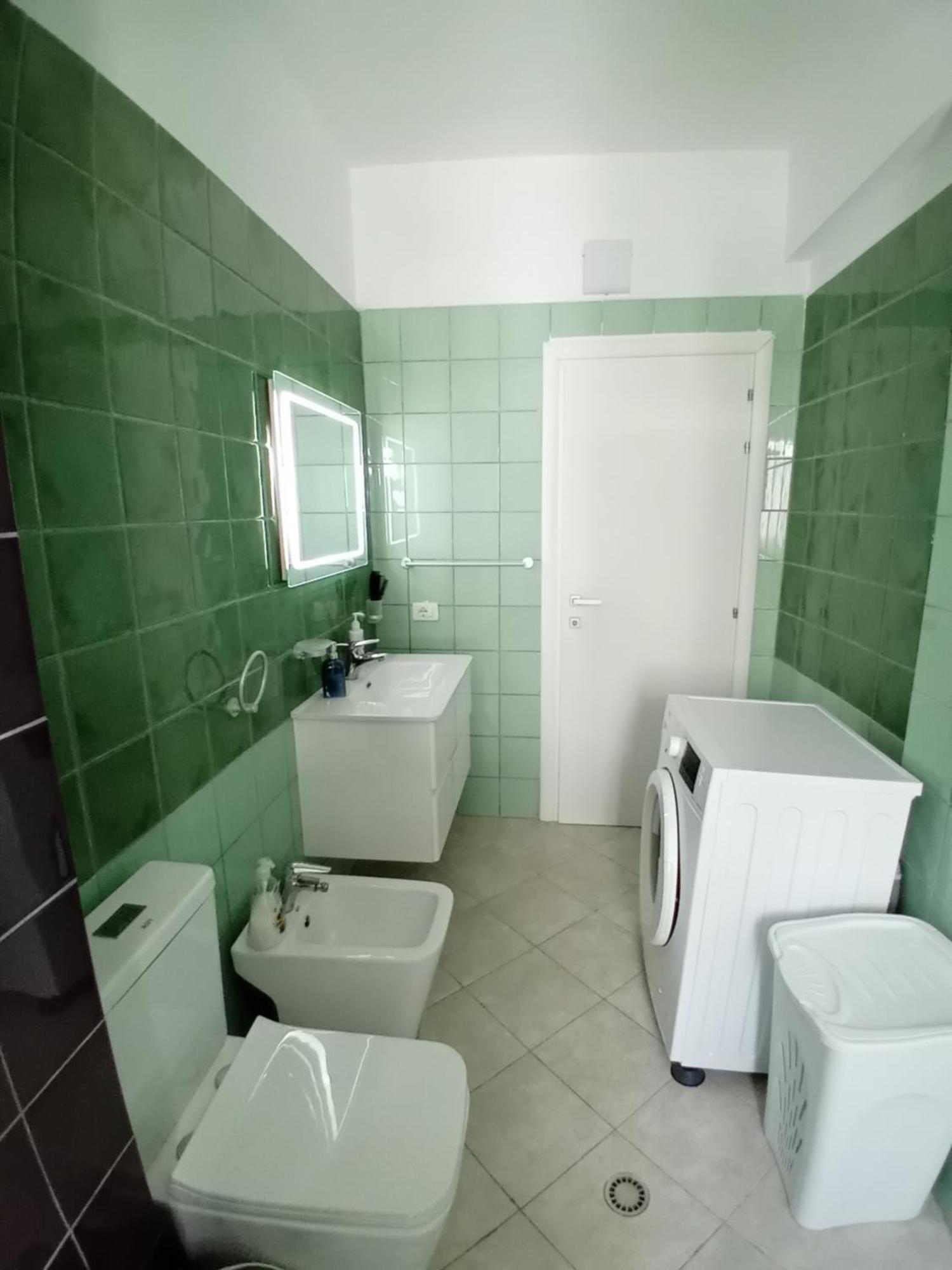 Luxury Appartament Lungomare Vlorë Eksteriør bilde