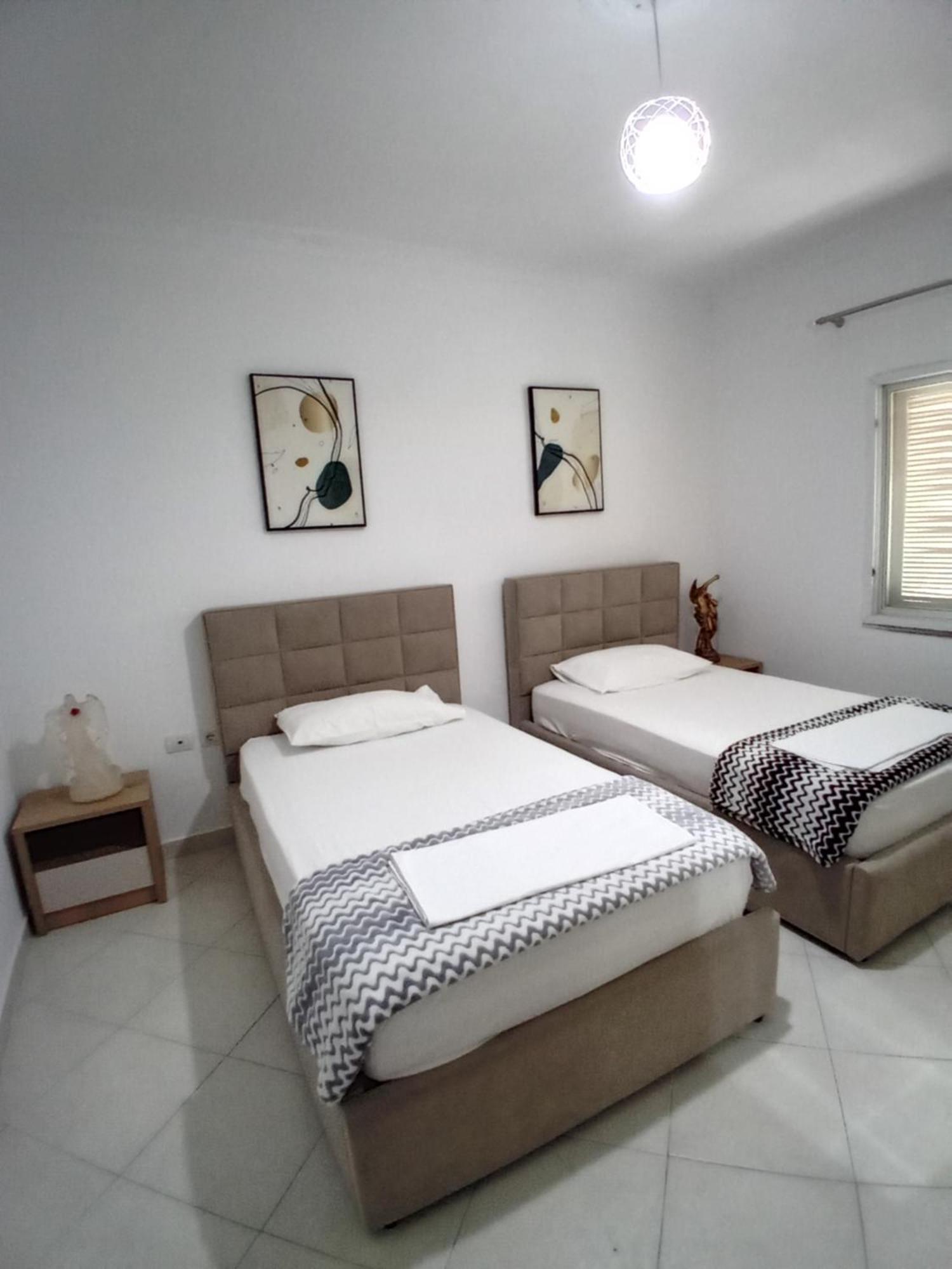 Luxury Appartament Lungomare Vlorë Eksteriør bilde